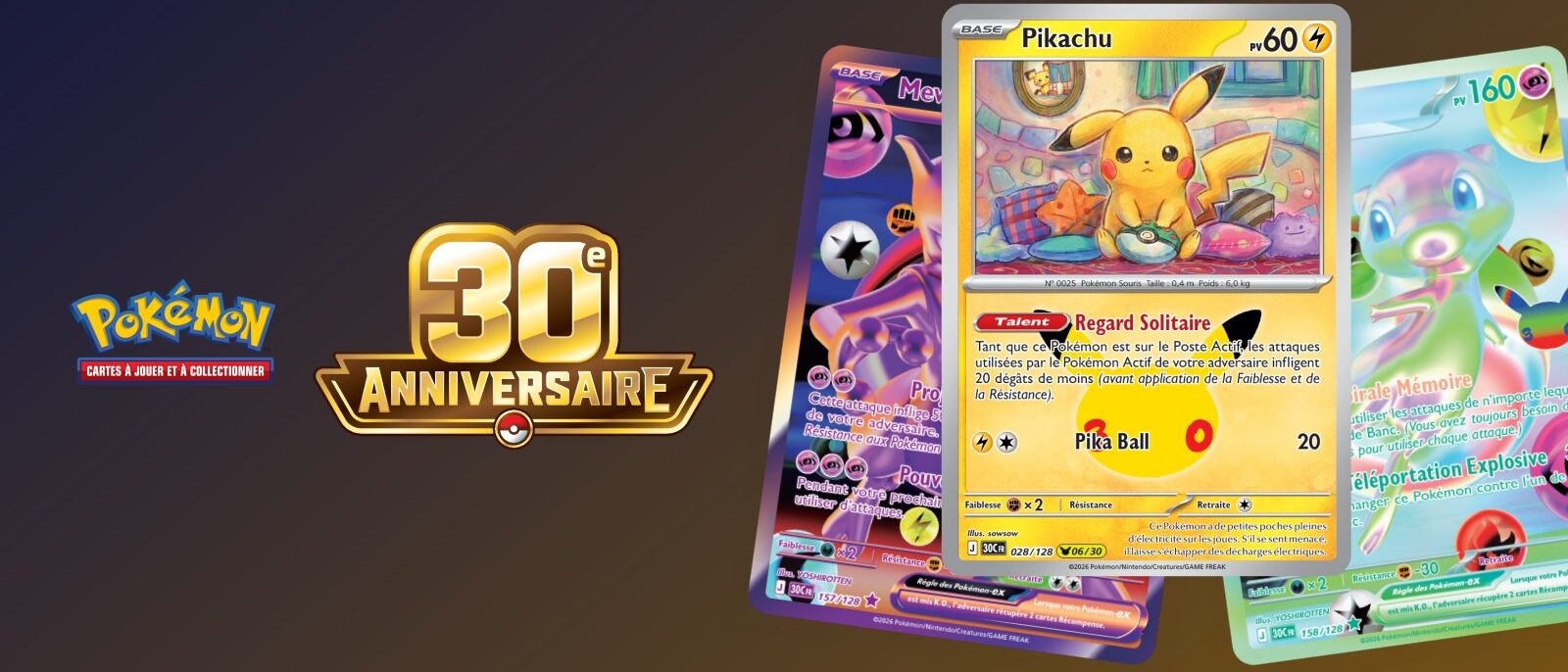 Logo de l'extension 30ᵉ Anniversaire du JCC Pokémon avec les cartes Pikachu, Mewtwo-ex et Mew-ex