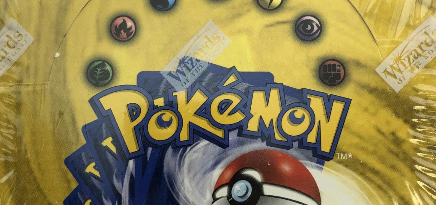 Cartes et présentoir du Set de Base de 1999 du JCC Pokémon