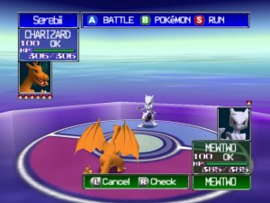 Combat contre Mewtwo : un Dracaufeu fait face au Pokémon génétique