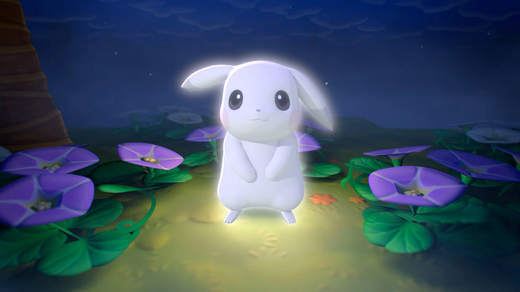 Pikapâle, un Pikachu d'un blanc lumineux, se tient debout dans un jardin de nuit